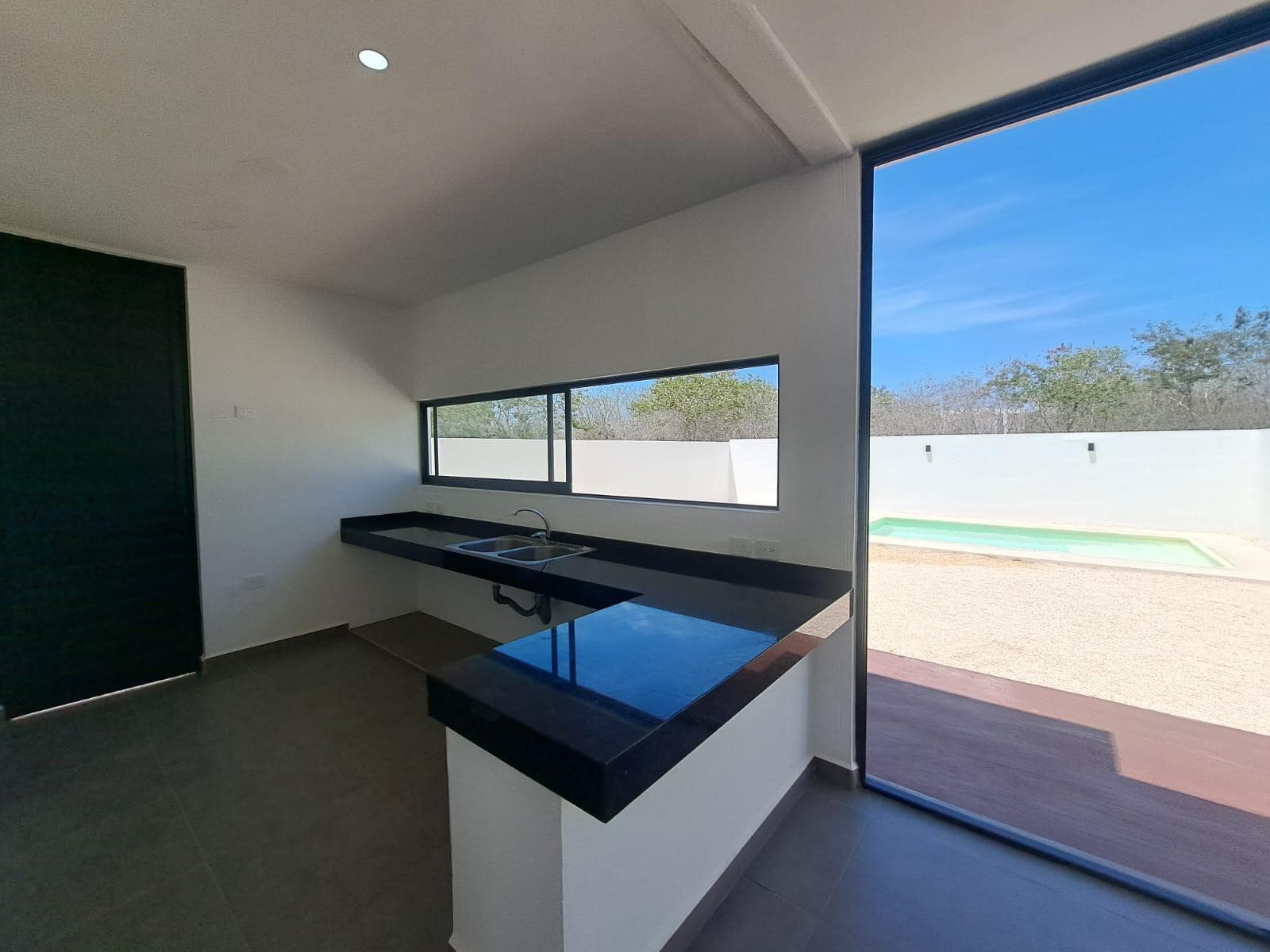 House for sale in Mérida, Yucatán, in Conkal, Privada Praderas del Mayab