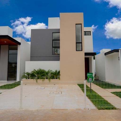 House for Sale in Cholul, Mérida, Yucatán