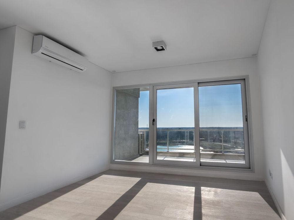 3-room apartment for sale in Remeros Beach with a view of the lagoon
