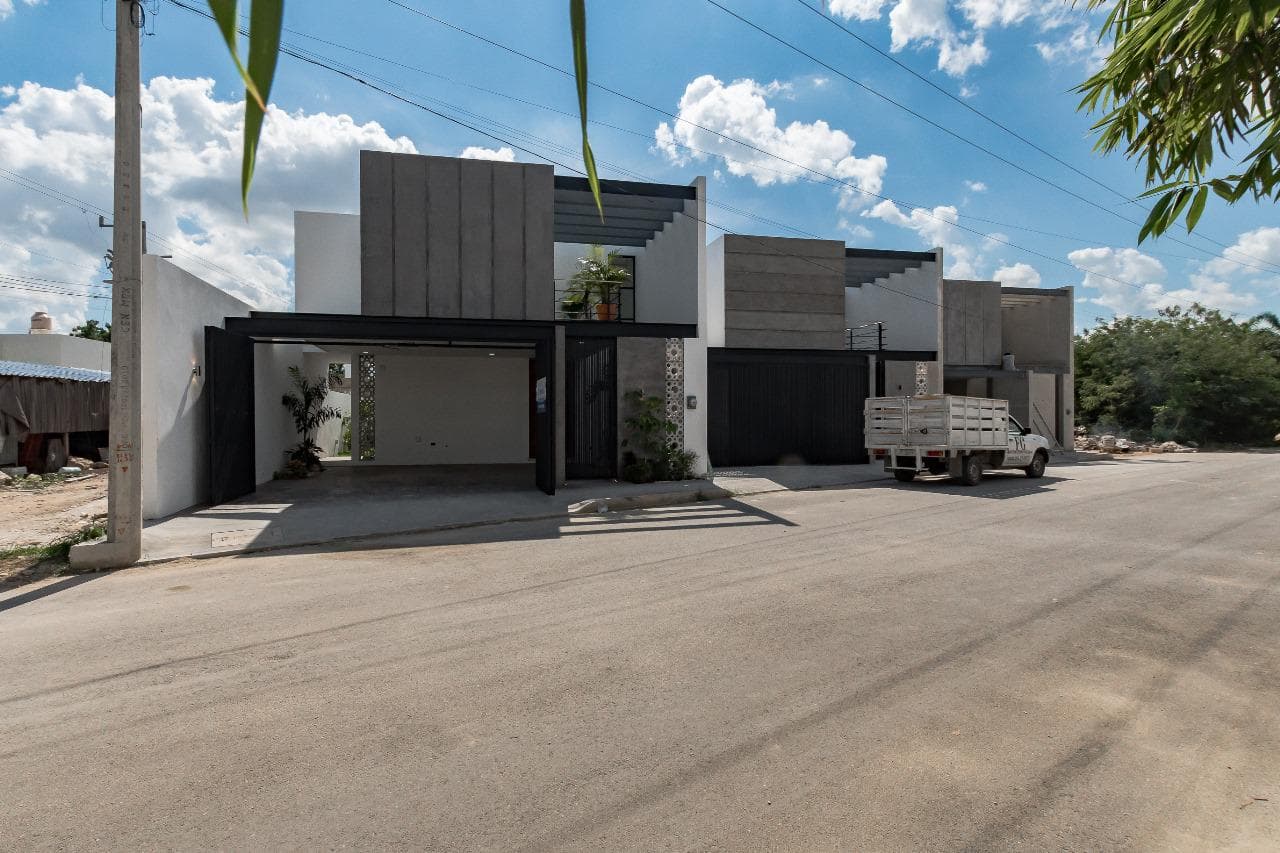House for Sale, 3 Bedrooms, Double-Height Living Room, Pool, Dzitya, Mérida, Yucatán