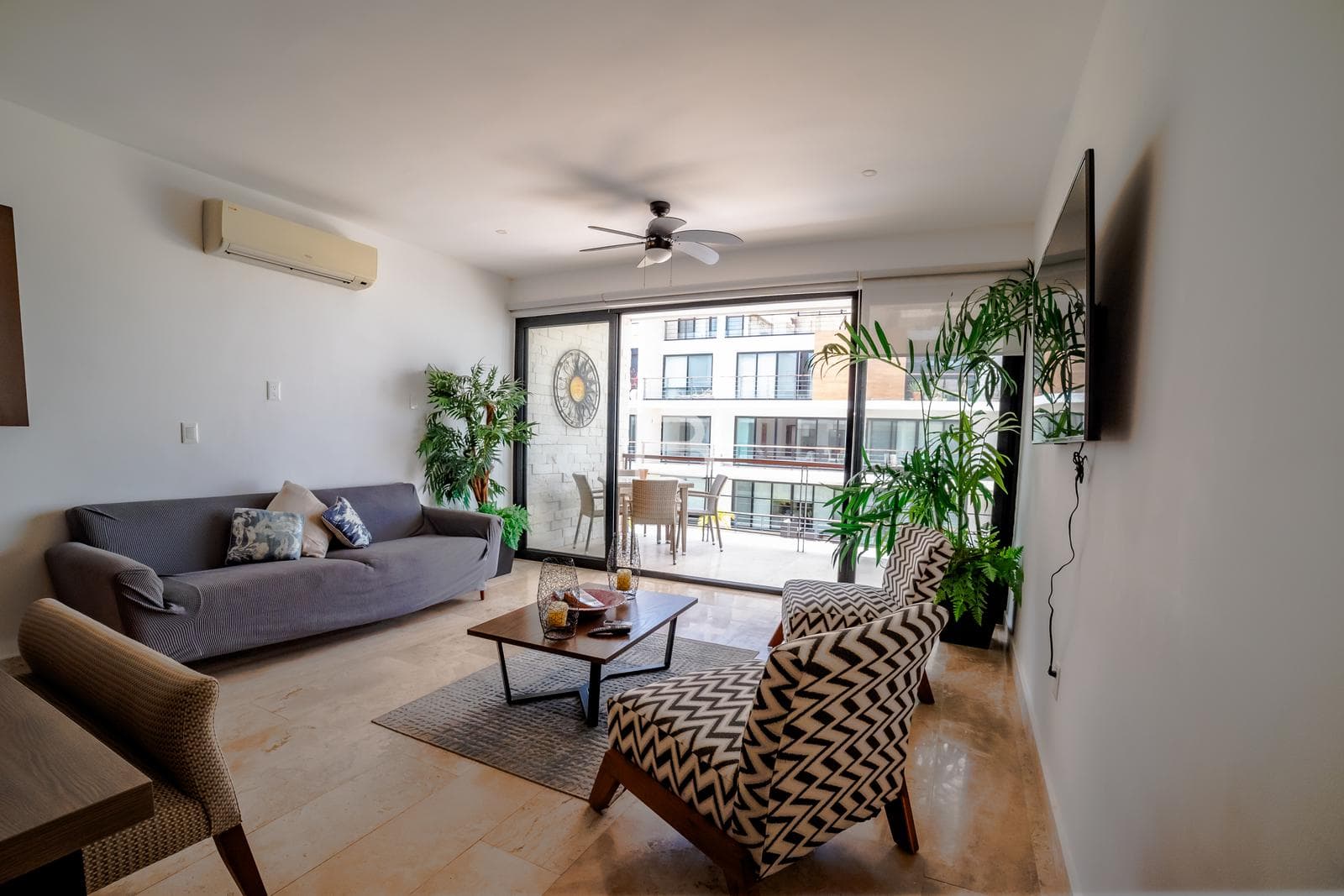 Apartment for Sale in the Palmar Condominium