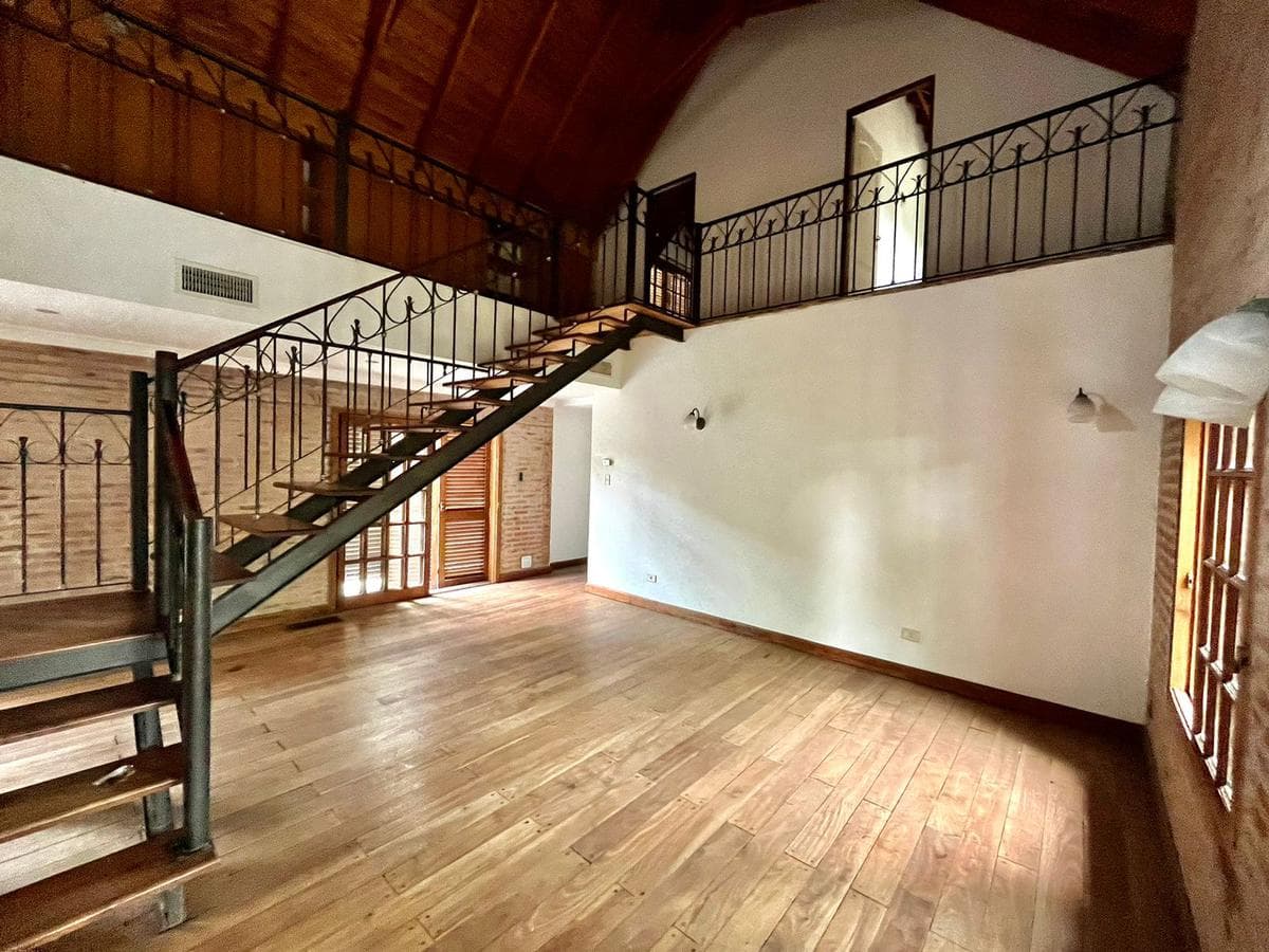 House for Short-Term Rent - City Bell