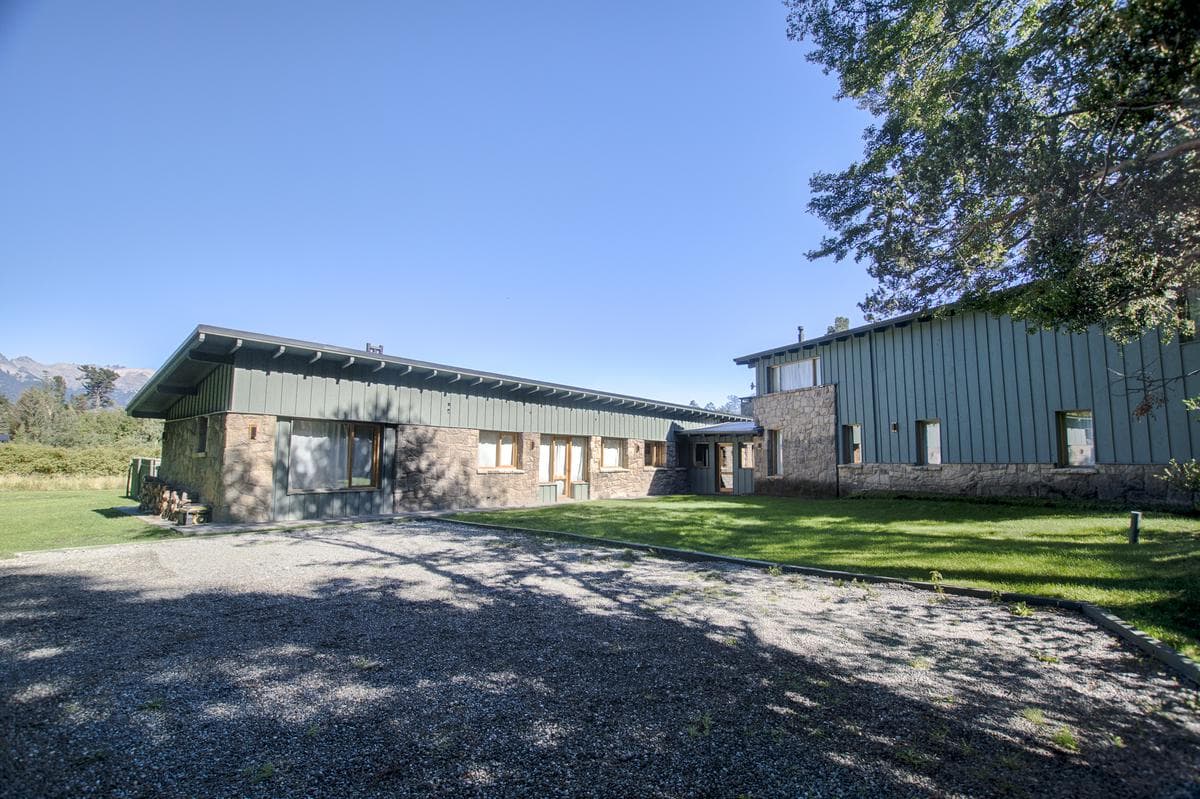 House for Sale and/or Rent on the San Pedro Peninsula - Bariloche