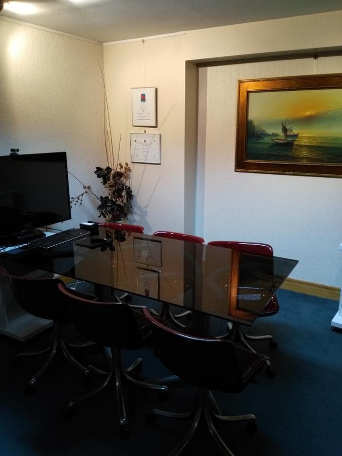 Oficina en venta impecable estado en Microcentro. Luminosa, espaciosa. Excelente ubicación.