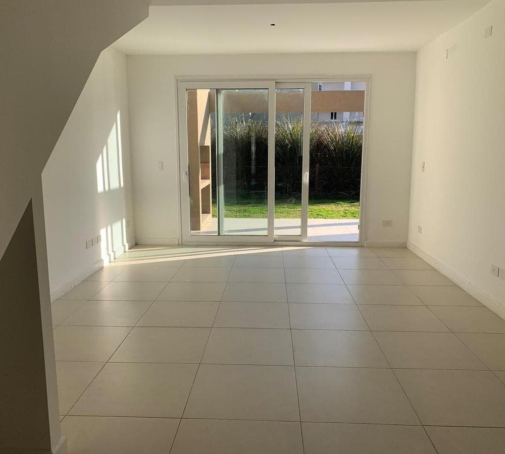 Duplex House for Sale in Saravi Village, Pilar, Greater Buenos Aires (G.B.A.), Northern Zone