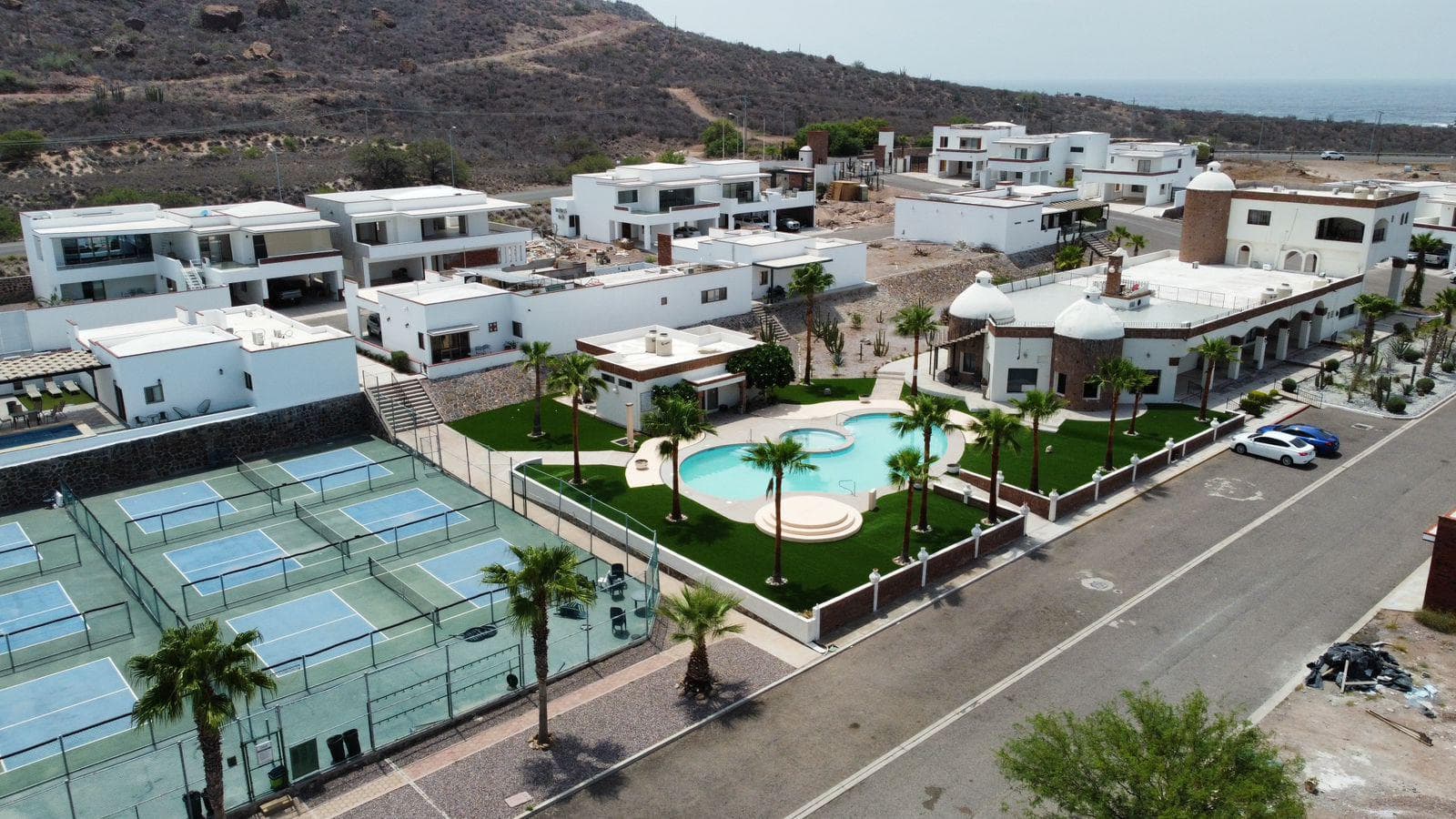 New beach house in Mirador San Carlos, Sonora
