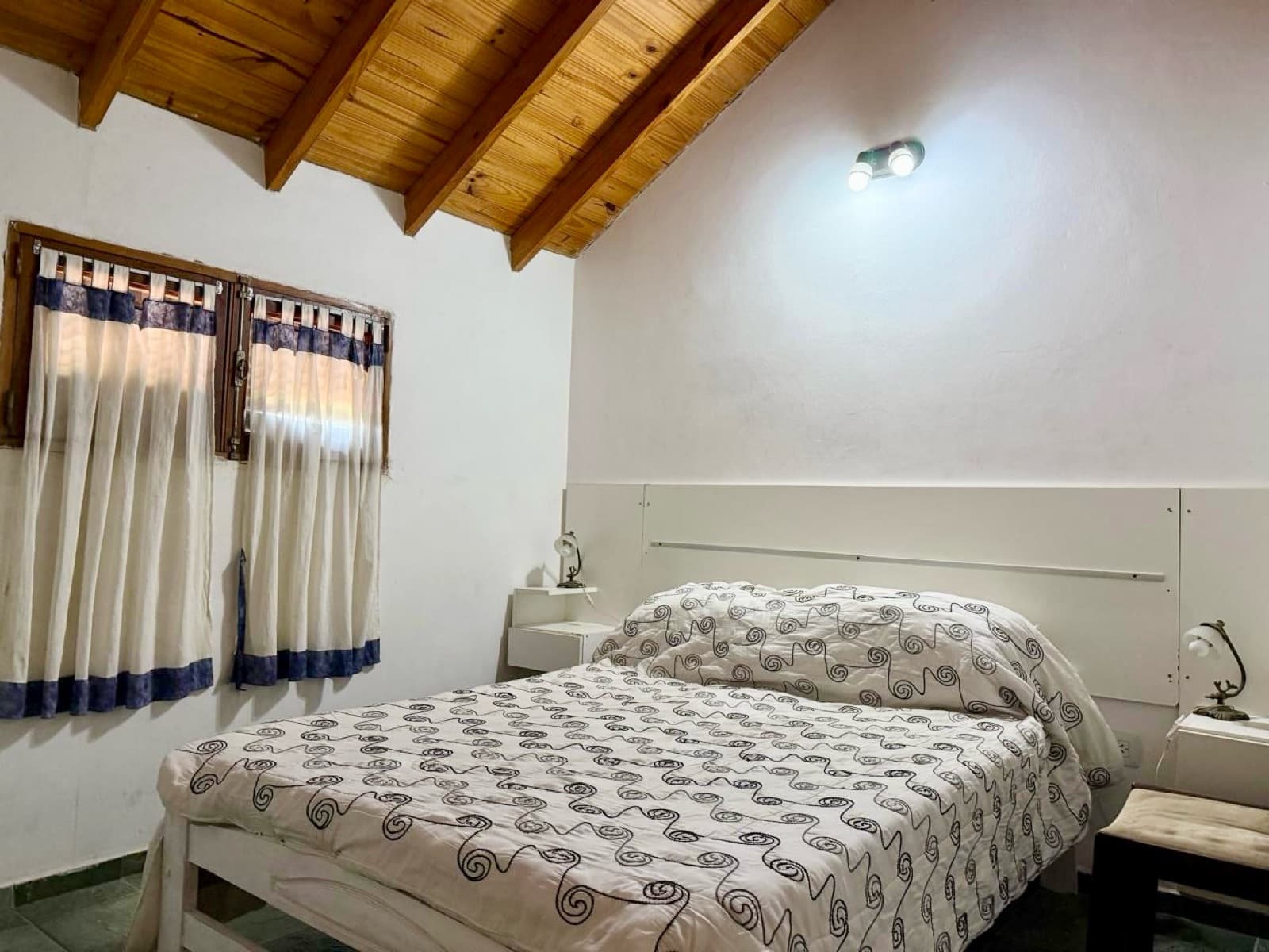 Beautiful three-room duplex in a complex just 40 meters from the ocean! Mar del Tuyu