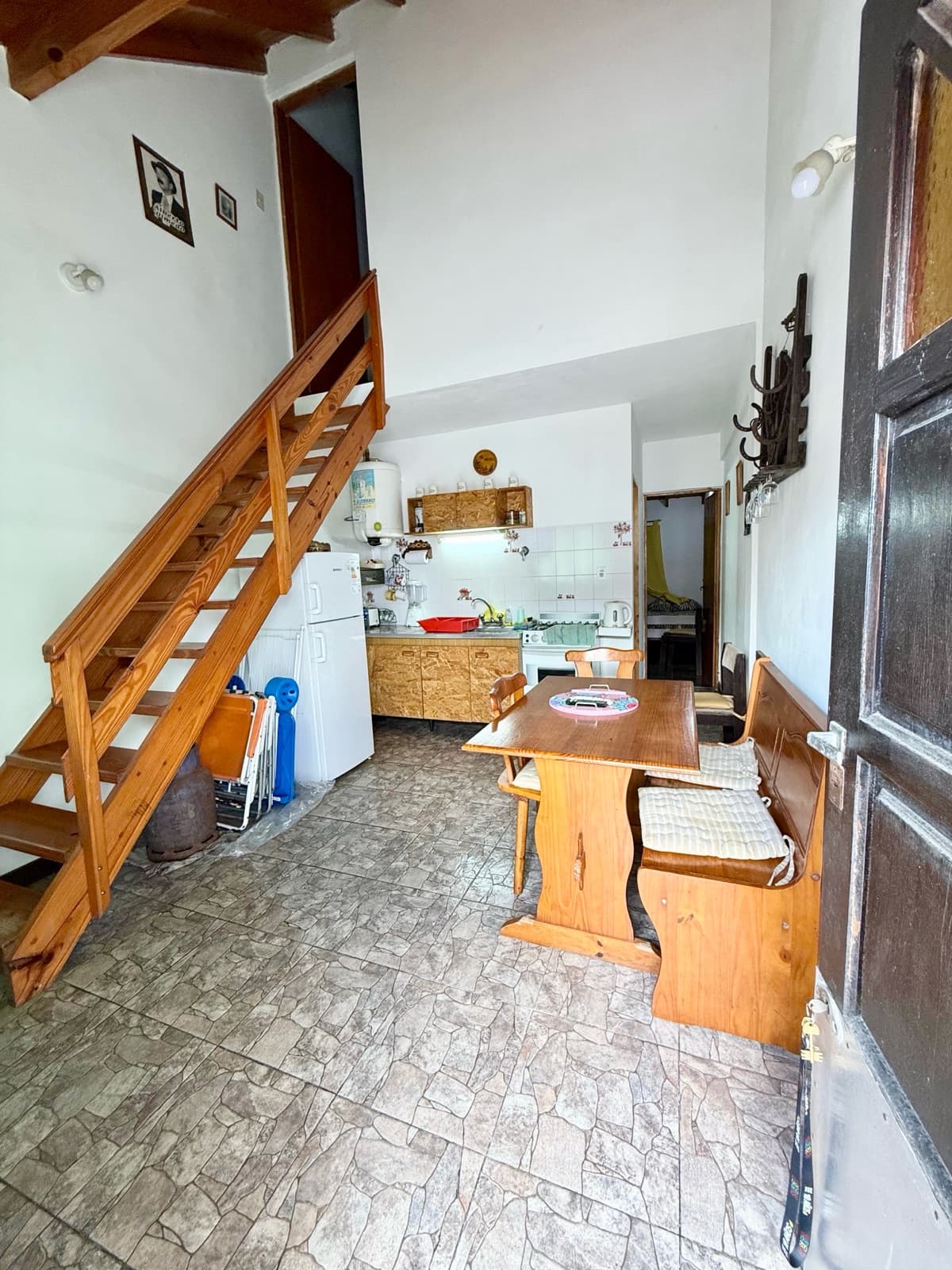 Beautiful three-room duplex in a complex just 40 meters from the ocean! Mar del Tuyu