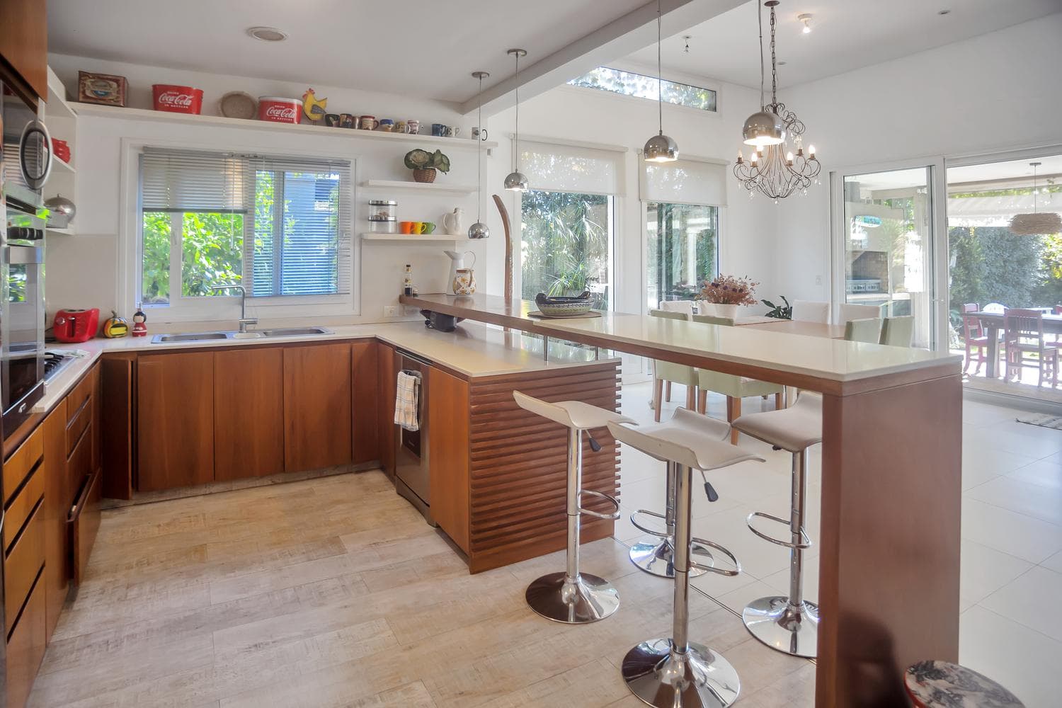 Vacation rental in Las Liebres, sleeps 6, with a pool