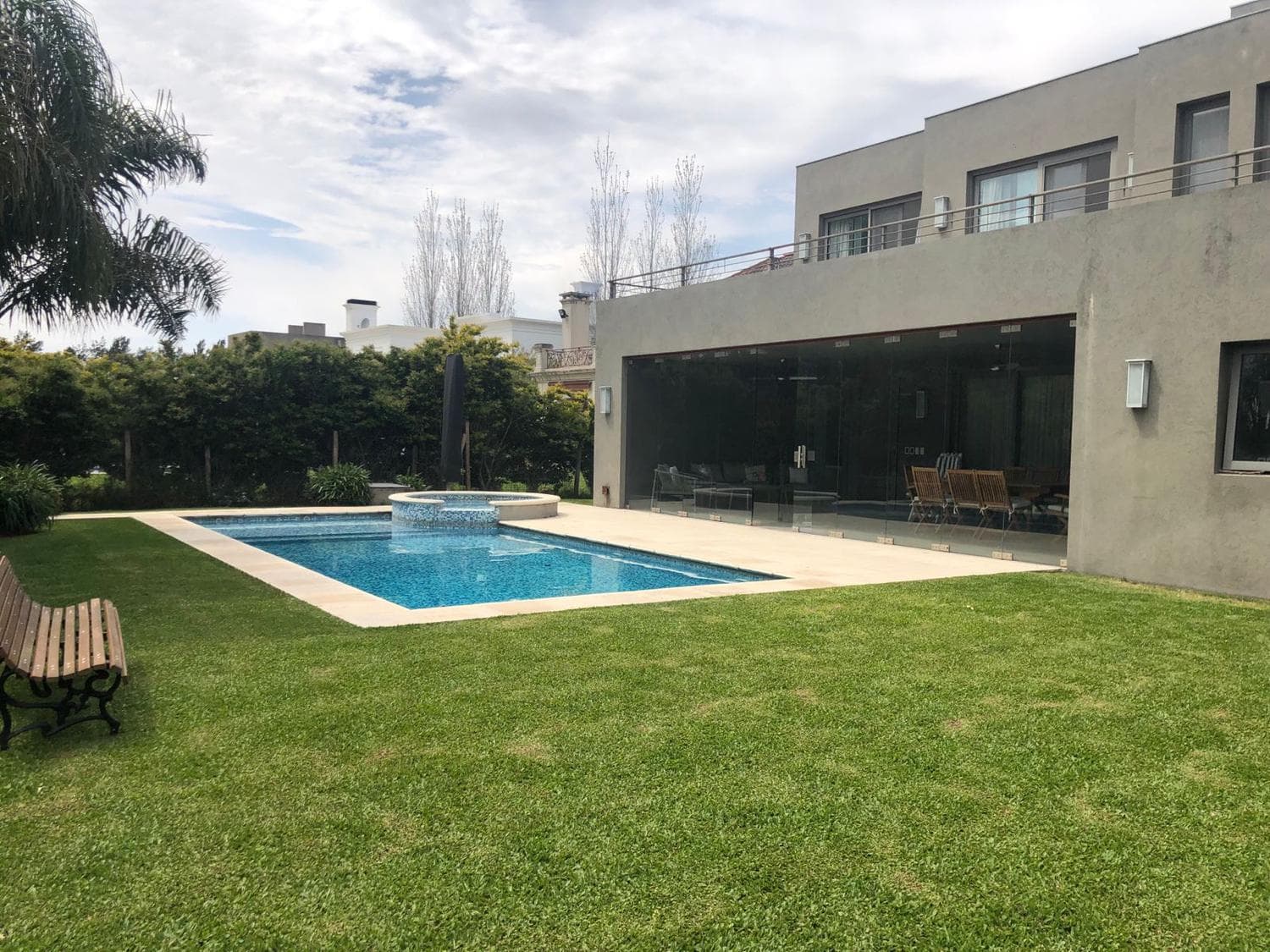 House for short-term rent in Ayres de Pilar, with 3 en-suite bedrooms and a pool.
