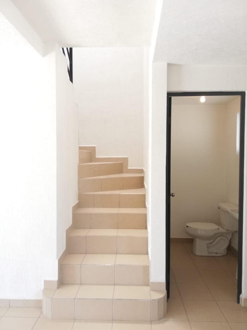 HOUSE FOR RENT IN RINCONES DEL MARQUES