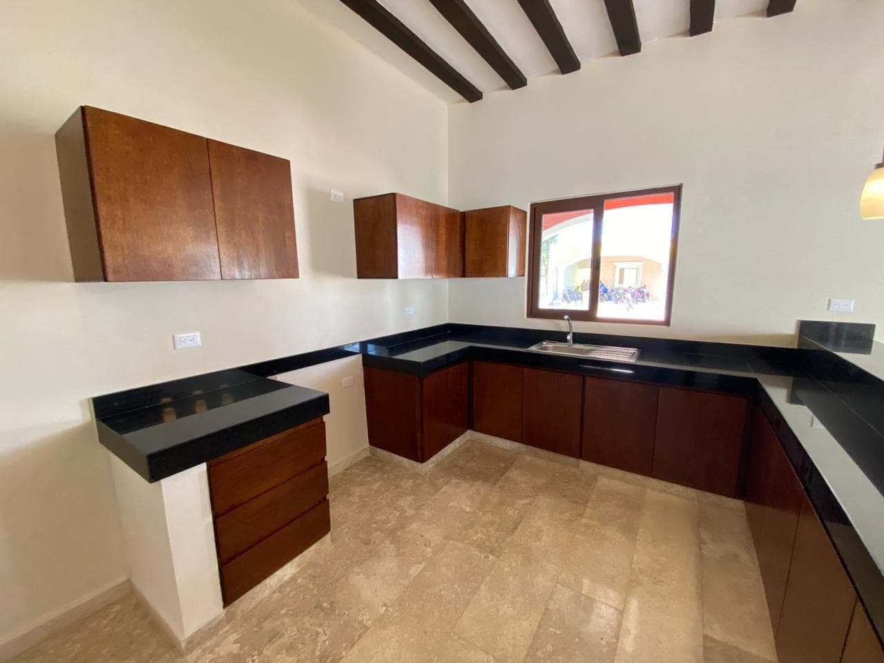 HOUSE FOR SALE IN VALLADOLID, YUCATÁN | EXCELLENT LOCATION AND HIGH APPRECIATION POTENTIAL
