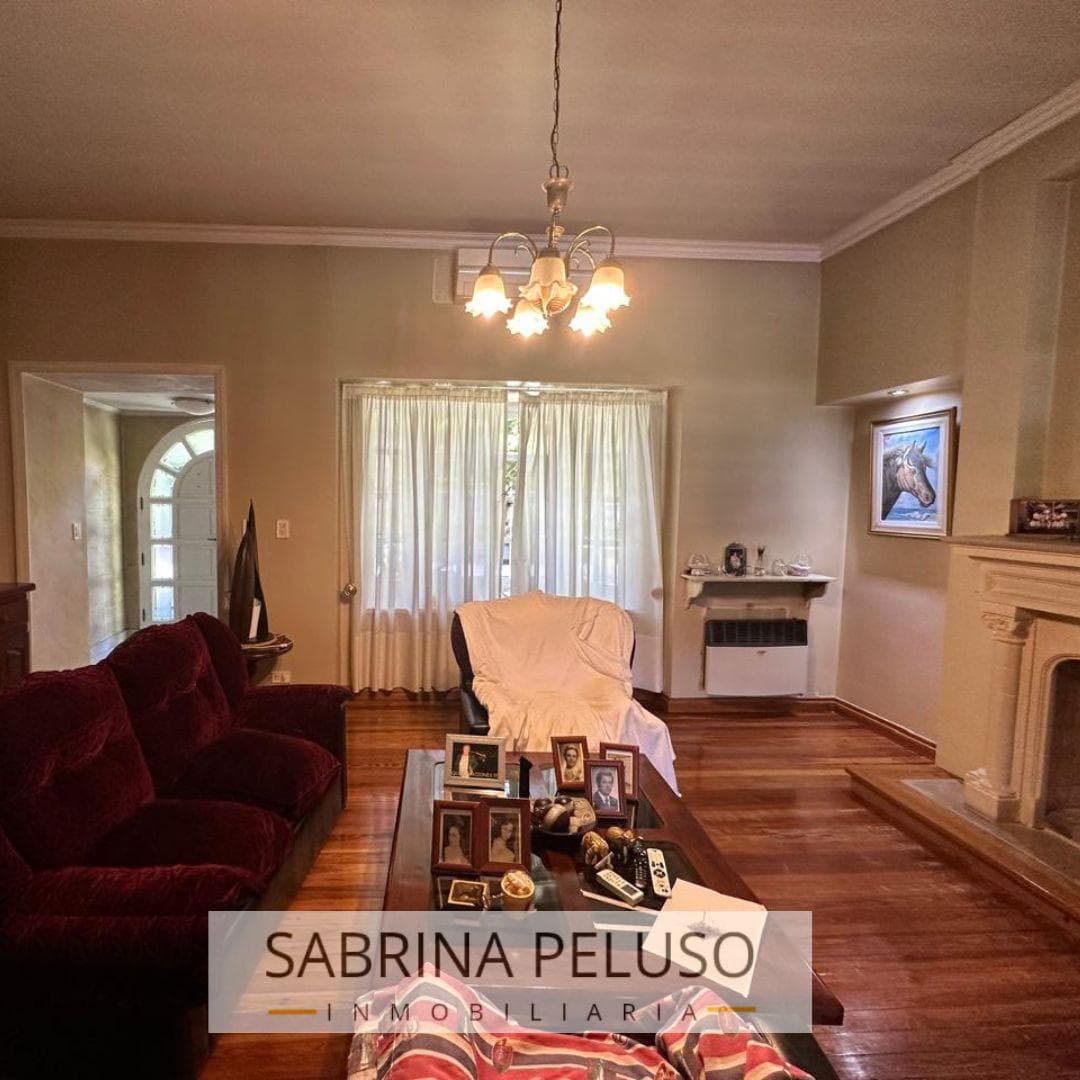 6-room house for sale in Ituzaingó