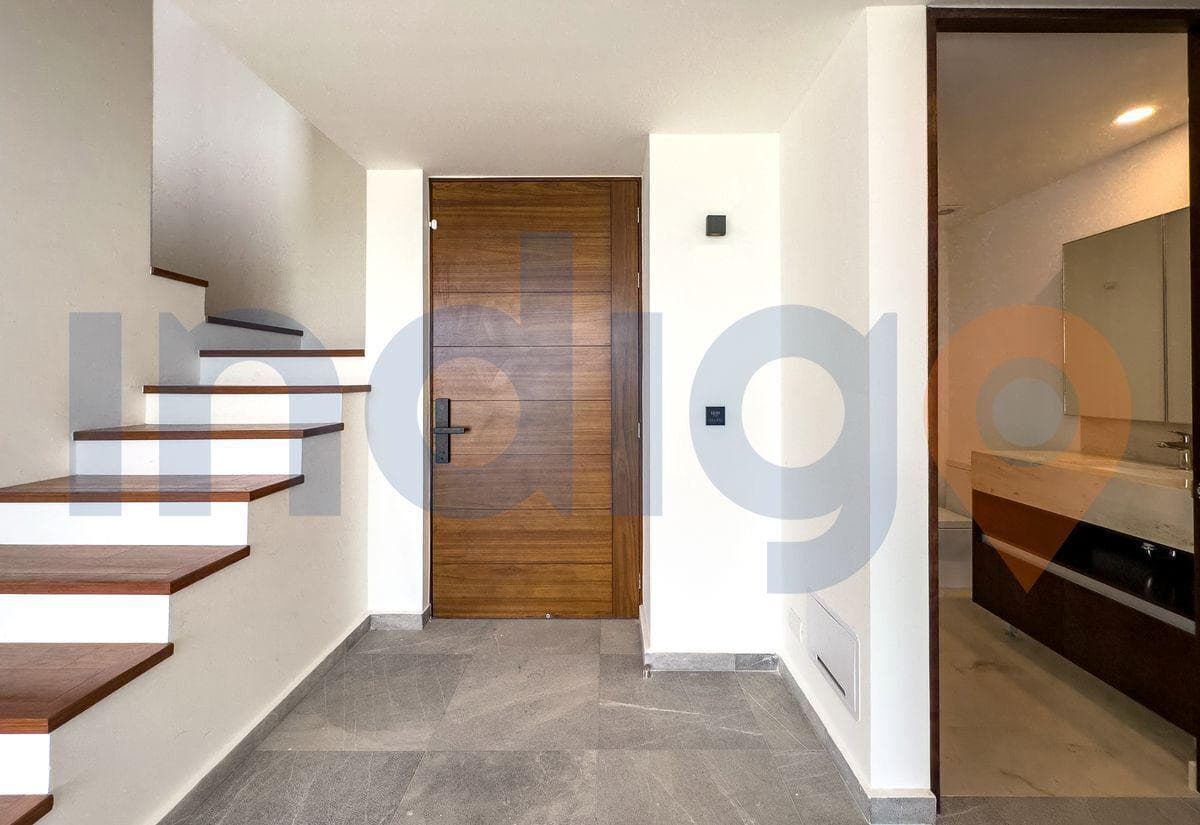 Departamento en Renta en Alegra Towers Tipo Garden PB con jardín privado