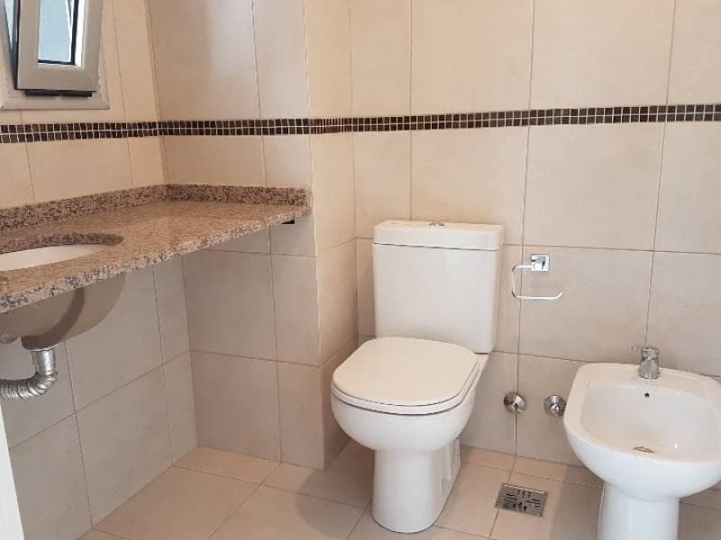 STUDIO APARTMENT/OFFICE FOR SALE WITH BALCONY OVERLOOKING JB JUSTO Y VERA—SUITABLE FOR PROFESSIONAL USE