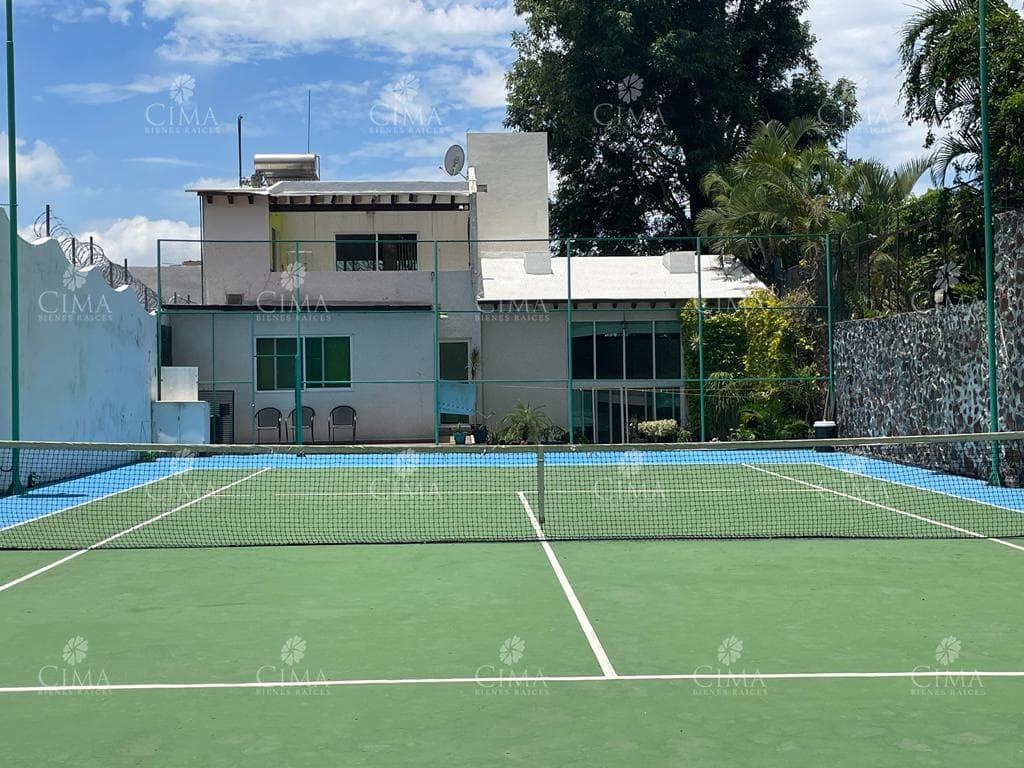 VENTA CASA EN DELICIAS - V135