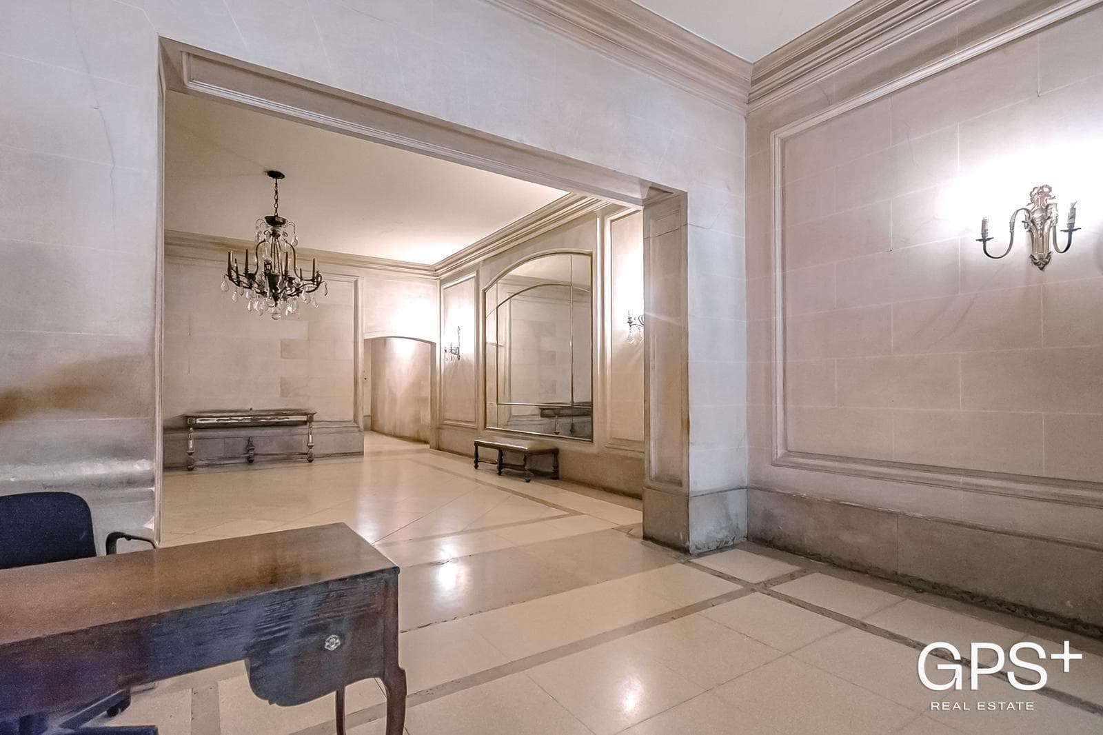 High-end building—UPPER-FLOOR APARTMENT filled with LIGHT and SUN, featuring a SPACIOUS private terrace.