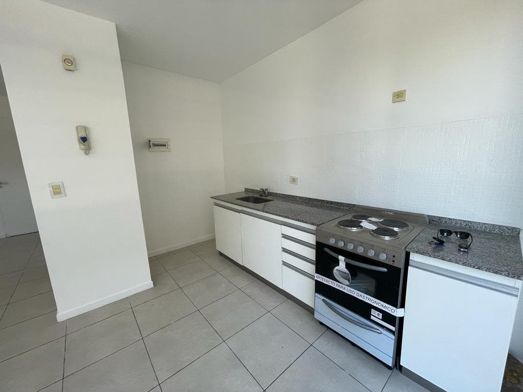 3 ROOMS - COVERED DEDICATED PARKING SPACE - AMENITIES - PILAR - AVAILABLE STARTING SEPTEMBER 1, 2026