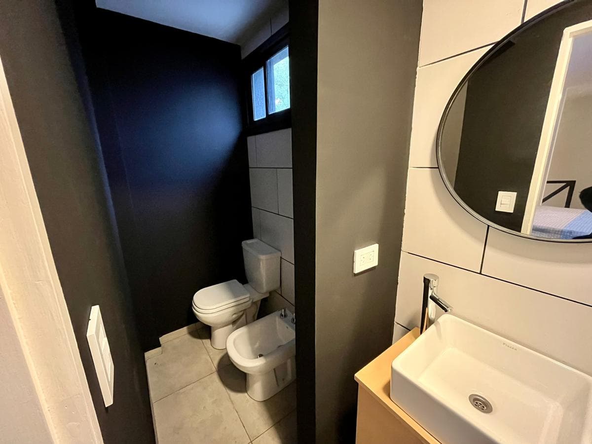 Apartment for sale in City Bell. Corner of Belgrano and 460. In good condition. Complex with amenities