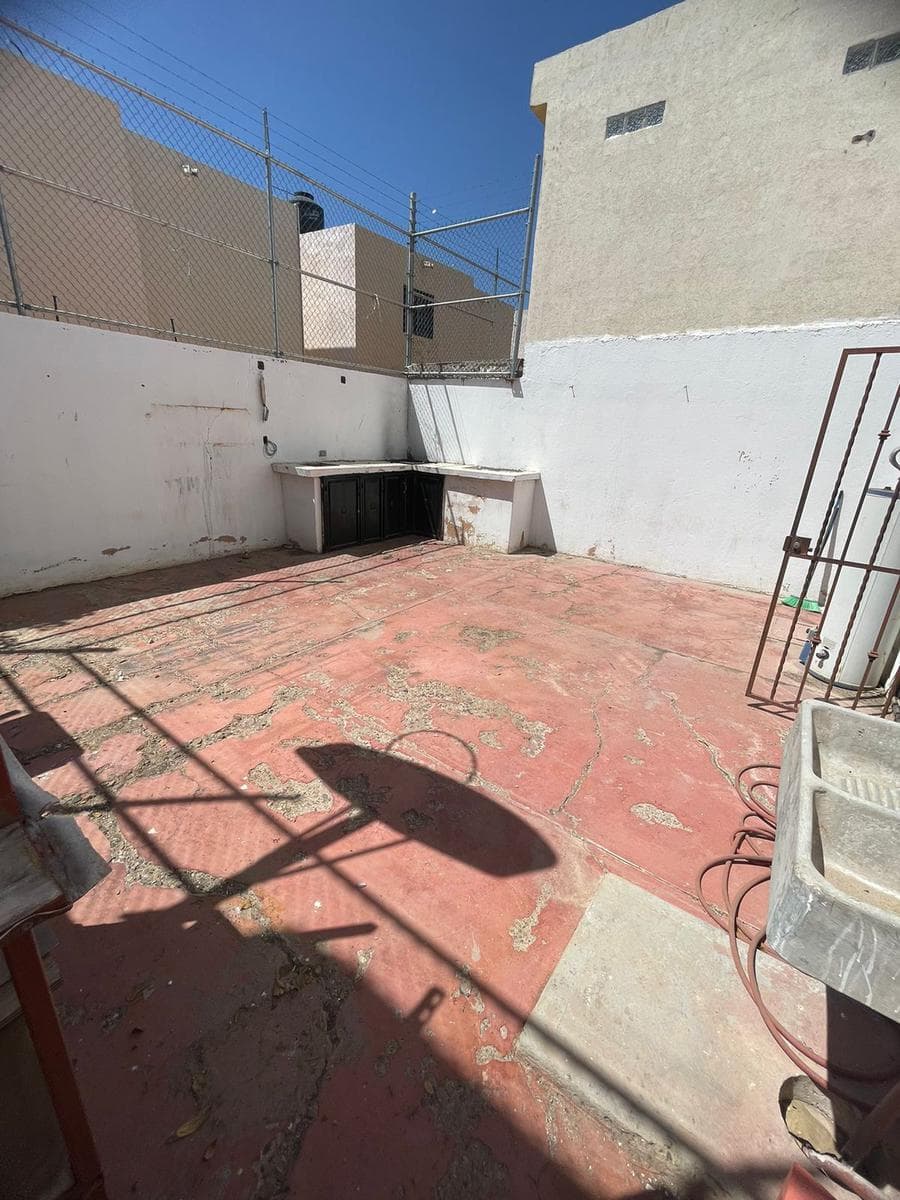 House for Sale in Villa Bonita