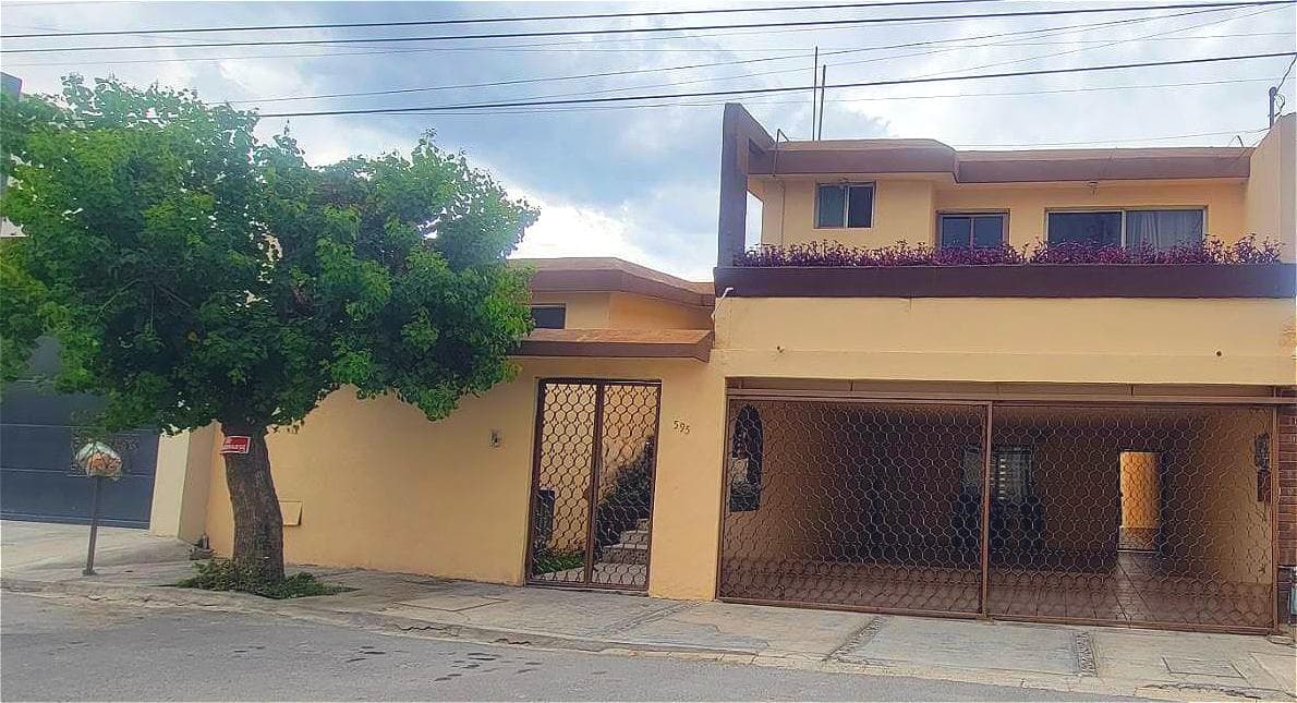 House for Sale, los Alpes Residential Complex, Saltillo