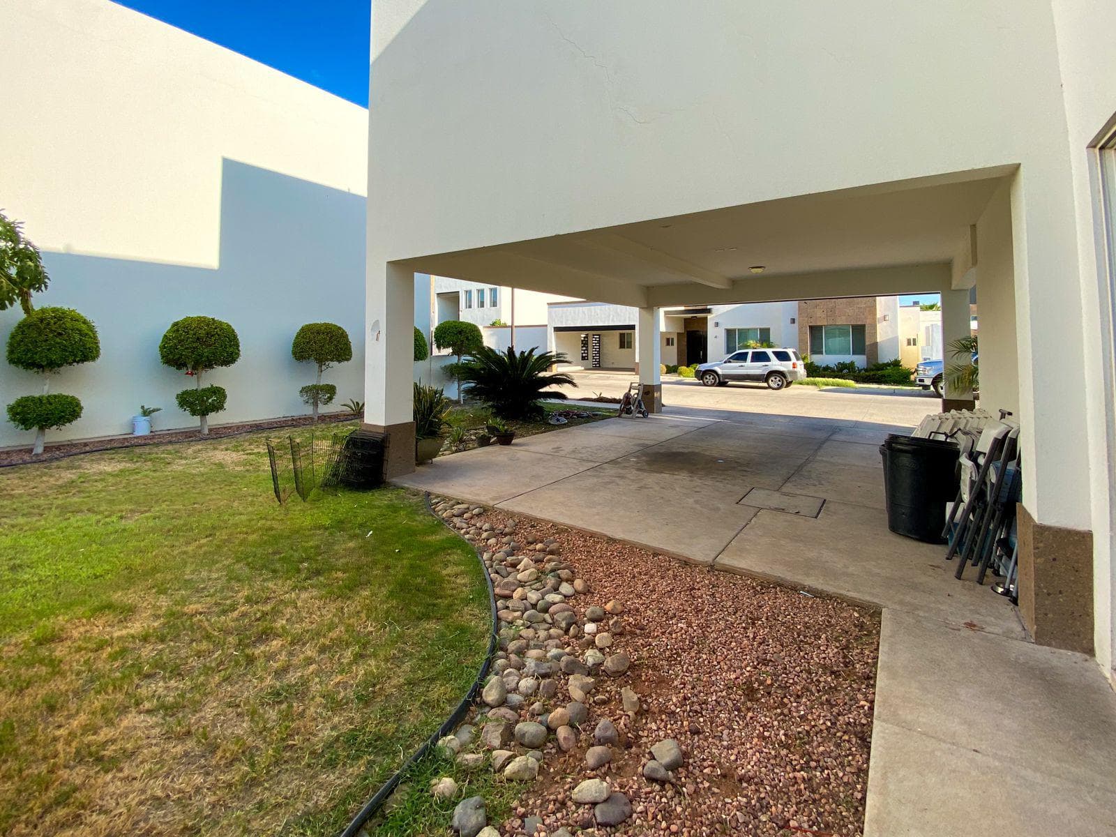 House for Sale in La Rioja Residencial Poniente, Briñas Section