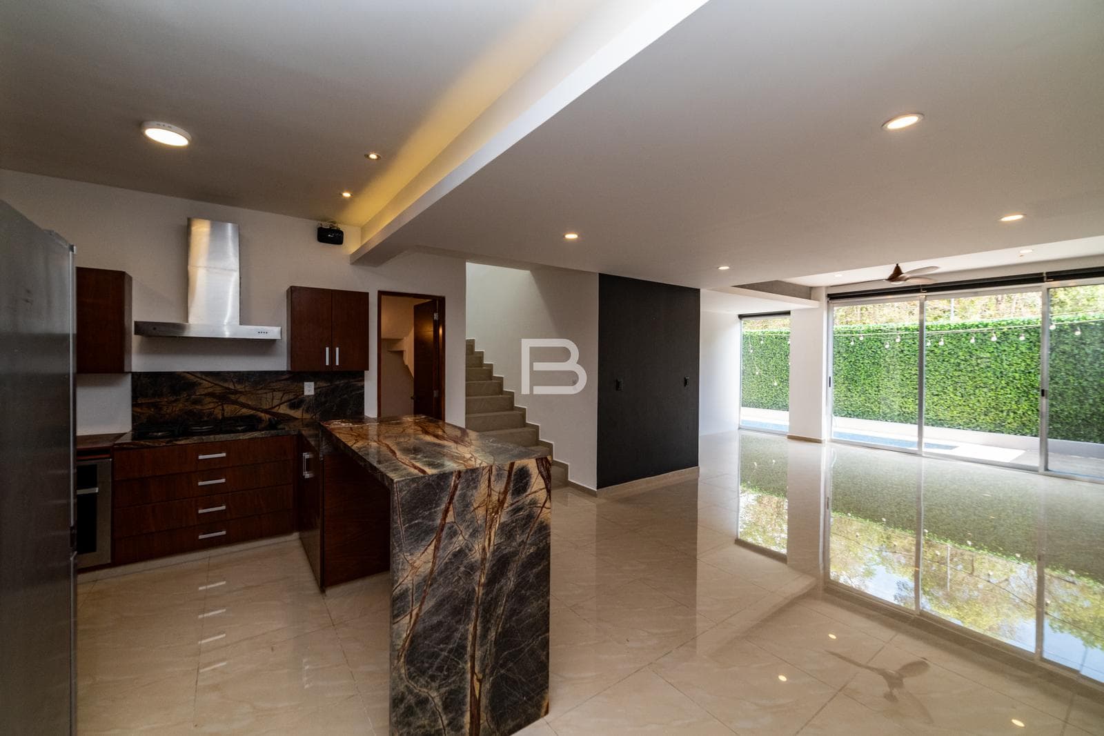 House for Sale in the Palmaris Residential Complex