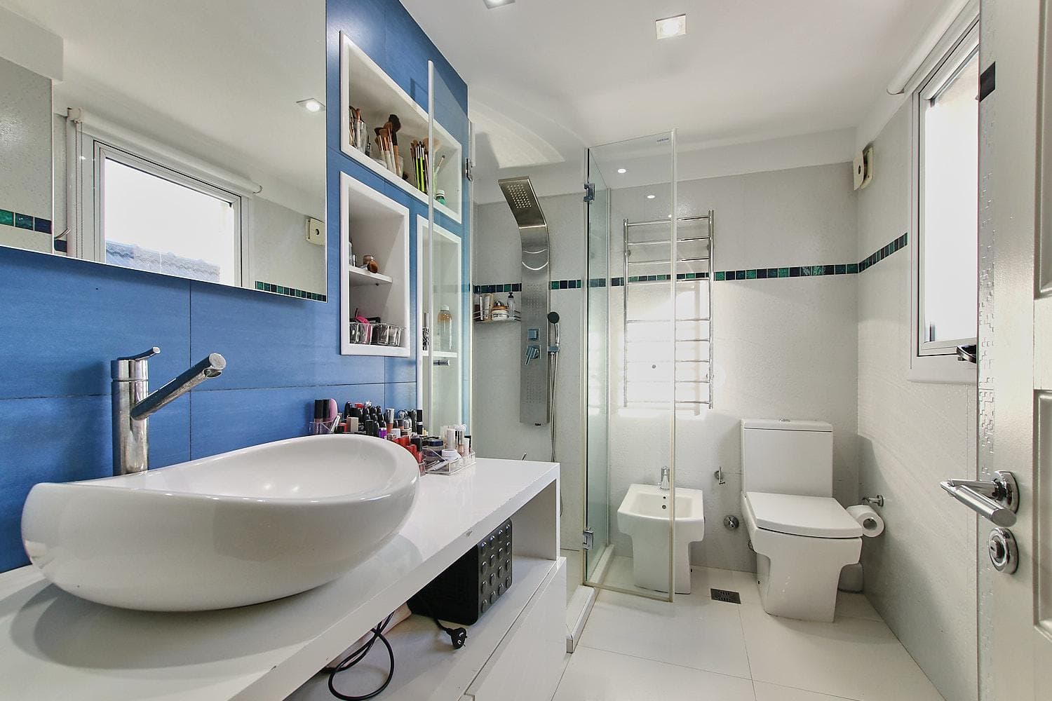 Exceptional Home in Los Lagartos CC - Qualifies for a Mortgage
