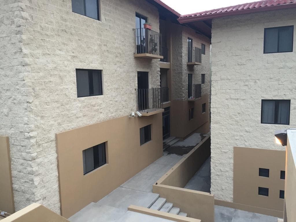 Apartment for Rent in Lomas Altas