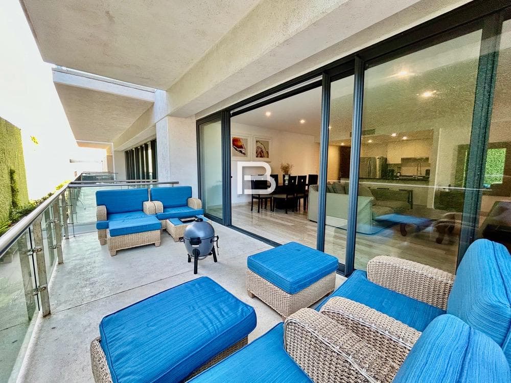 Puerto Cancun Apartment in Marina Condos for Rent