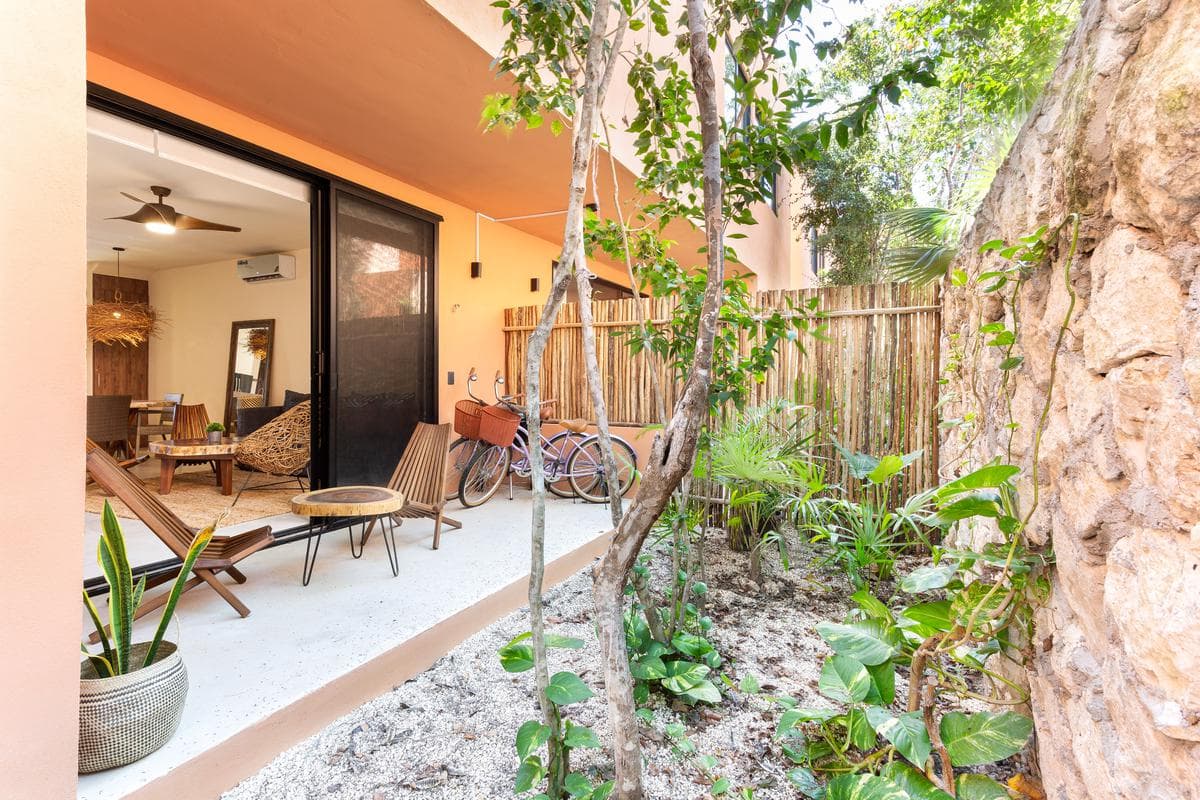 Pre-sale Apartment, 2 Bedrooms, Private Garden, Av. 5 Norte, Region 12, Aldea Savia, Tulum