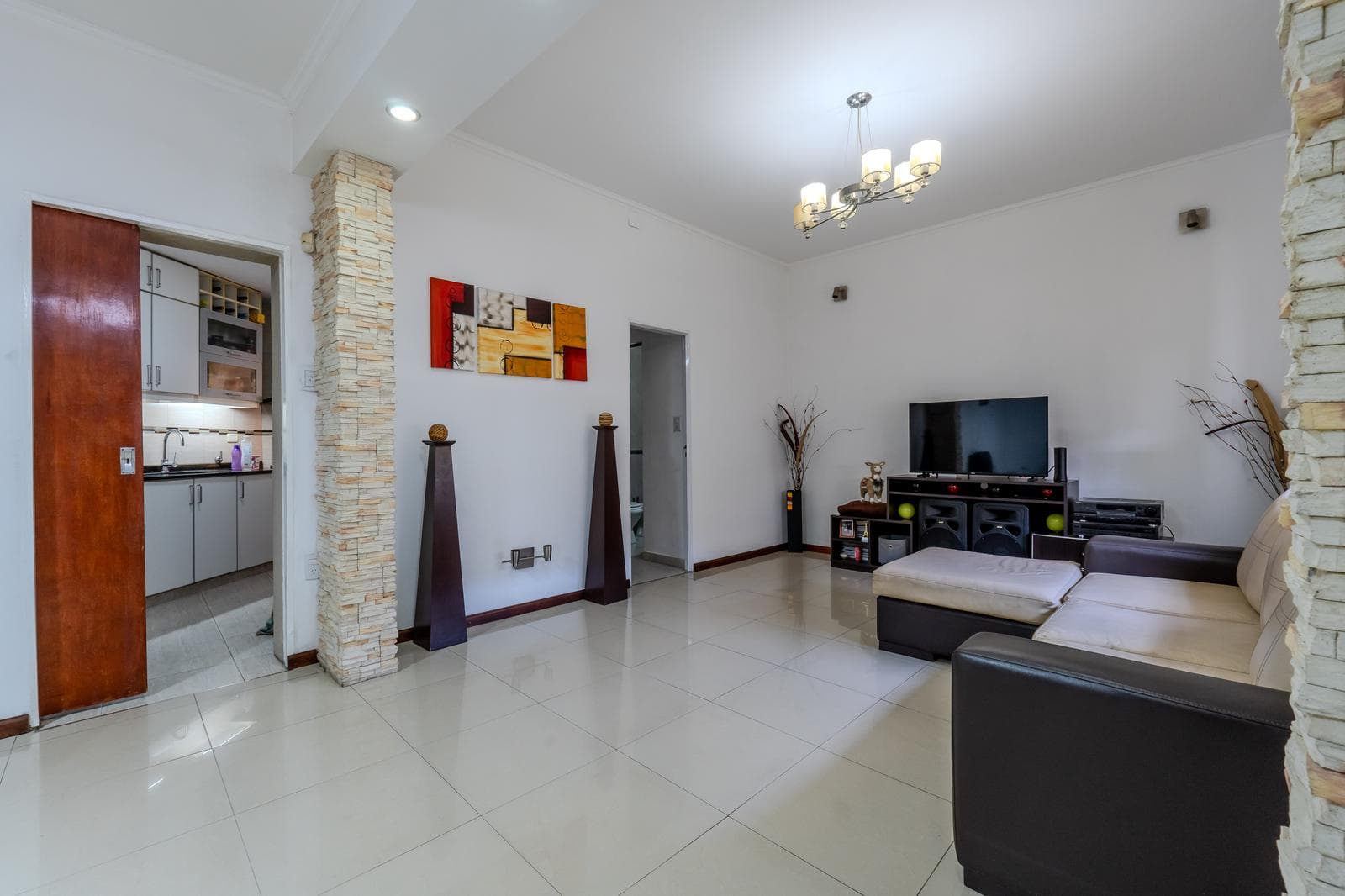 FOR SALE/EXCHANGE - House - 2 Bedrooms - Patio and Grill - Belgrano, Rosario