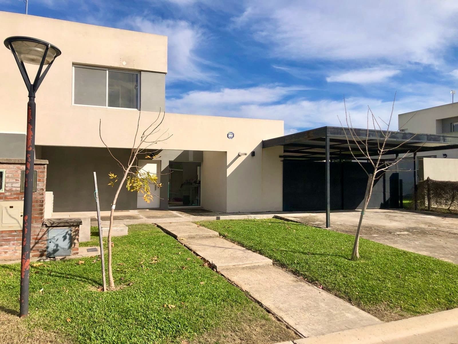 House for Sale in Pilar del Este - Casas del Este