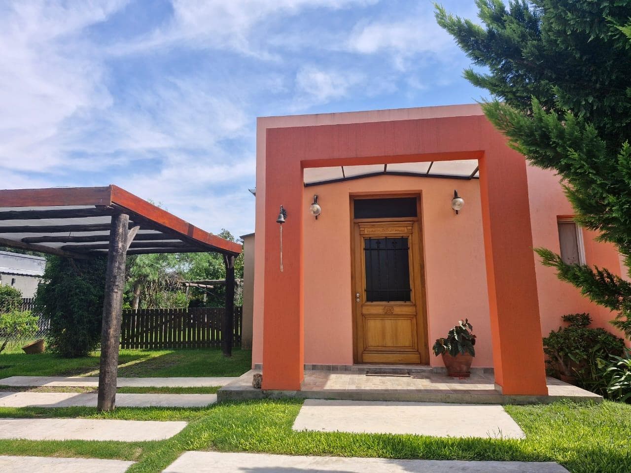 House for Sale in Manzanares Chico - LNI 774 - IMPORTANT: NATURAL GAS HAS BEEN INSTALLED
