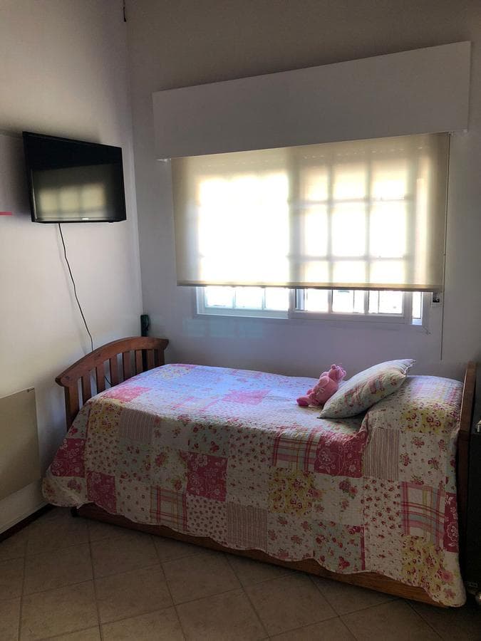 Wonderful house with a pool in the Lambertucci neighborhood, Escobar