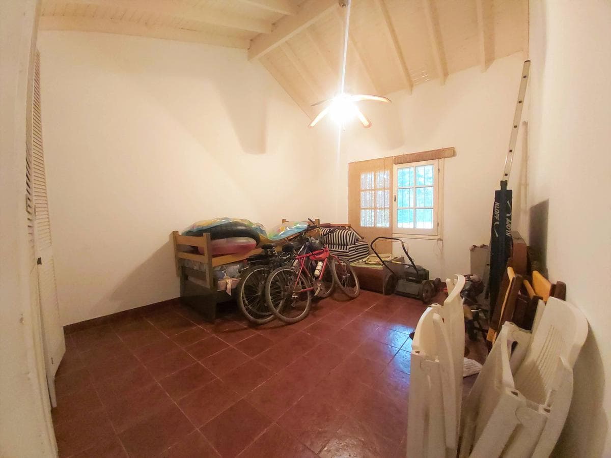 Beautiful property with a 3,000 m2 lot in the Parque Exaltación neighborhood