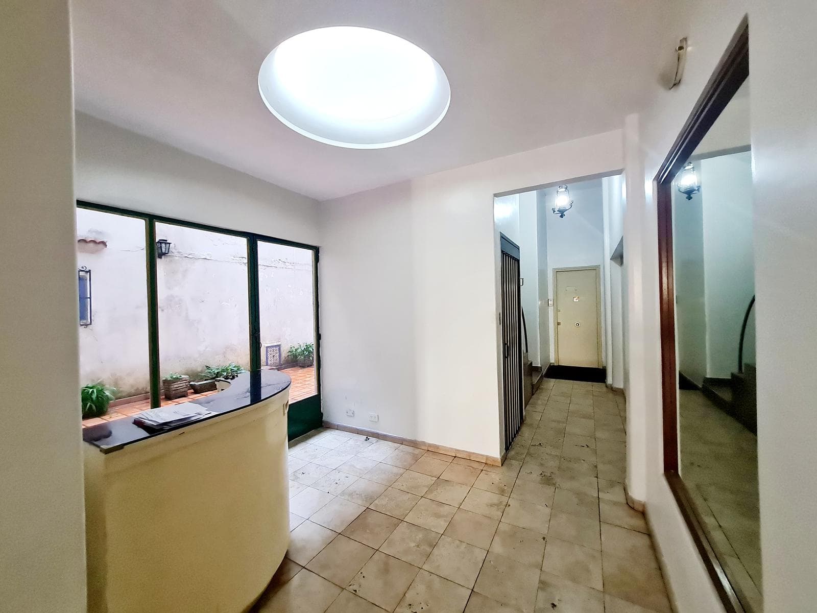 Departamento de 3 Ambientes en Venta - Balcón - Tribunales