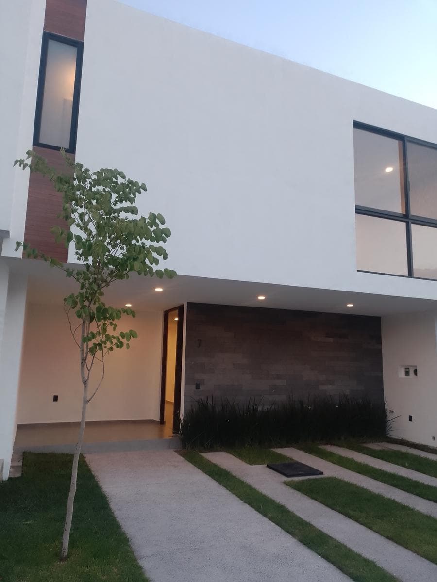 House for Sale in Cañadas del Arroyo