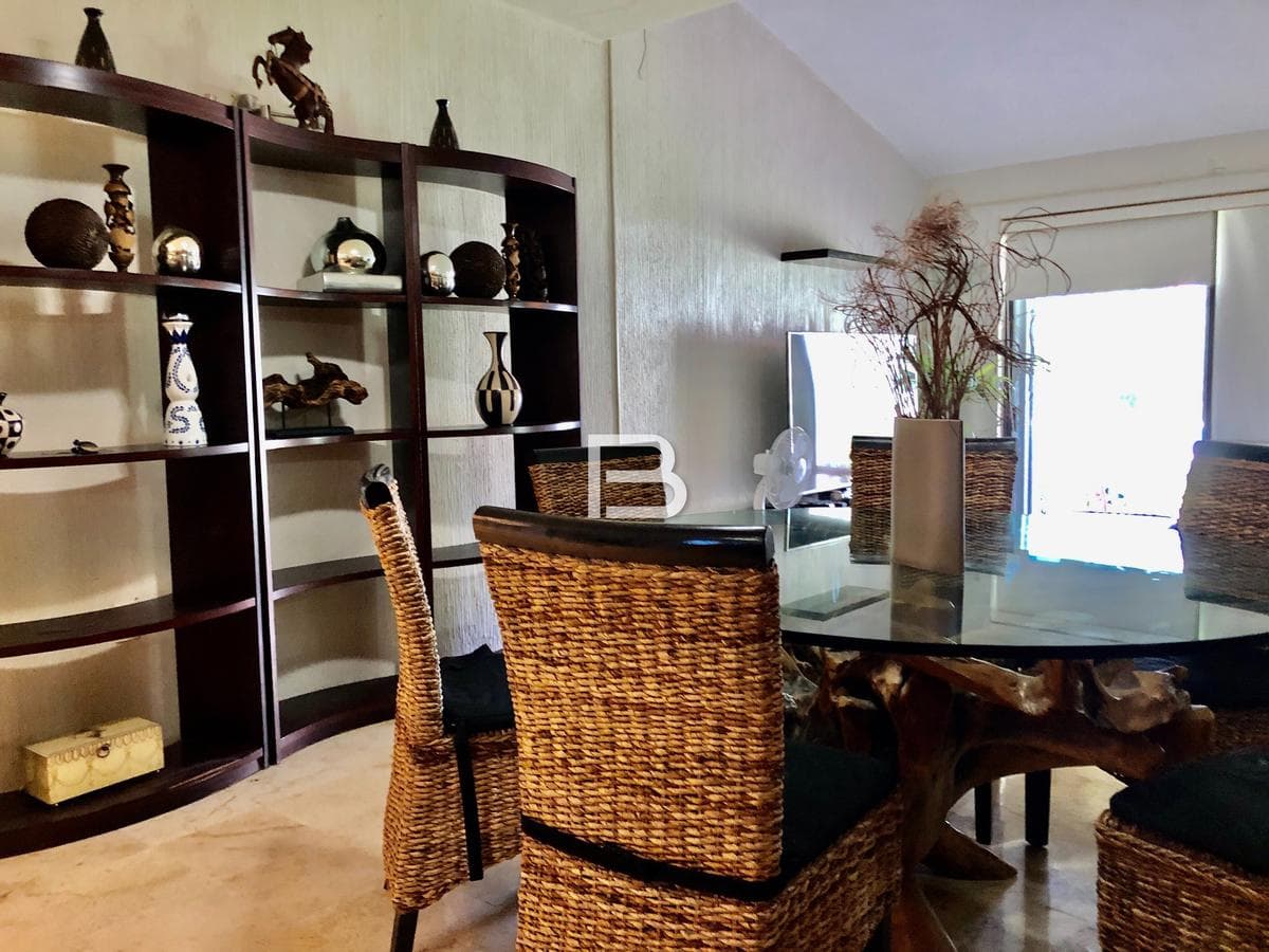 Isla Dorada: Fully Furnished Apartment for Rent