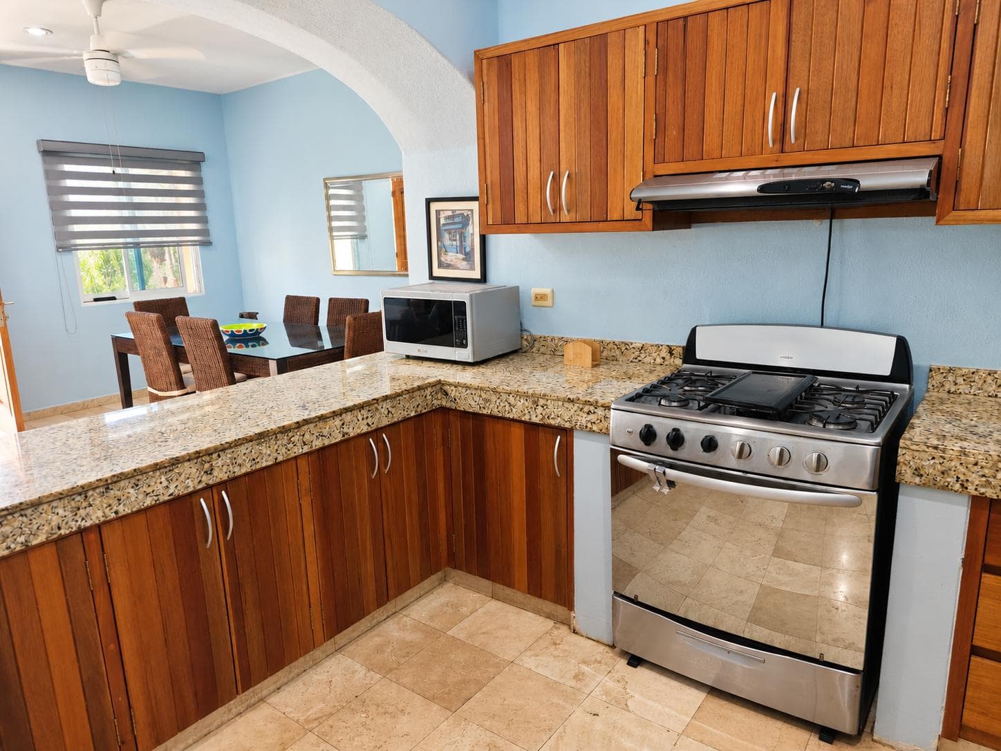2-Bedroom Apartment for Rent Just Steps from Mamitas Beach, Playa del Carmen