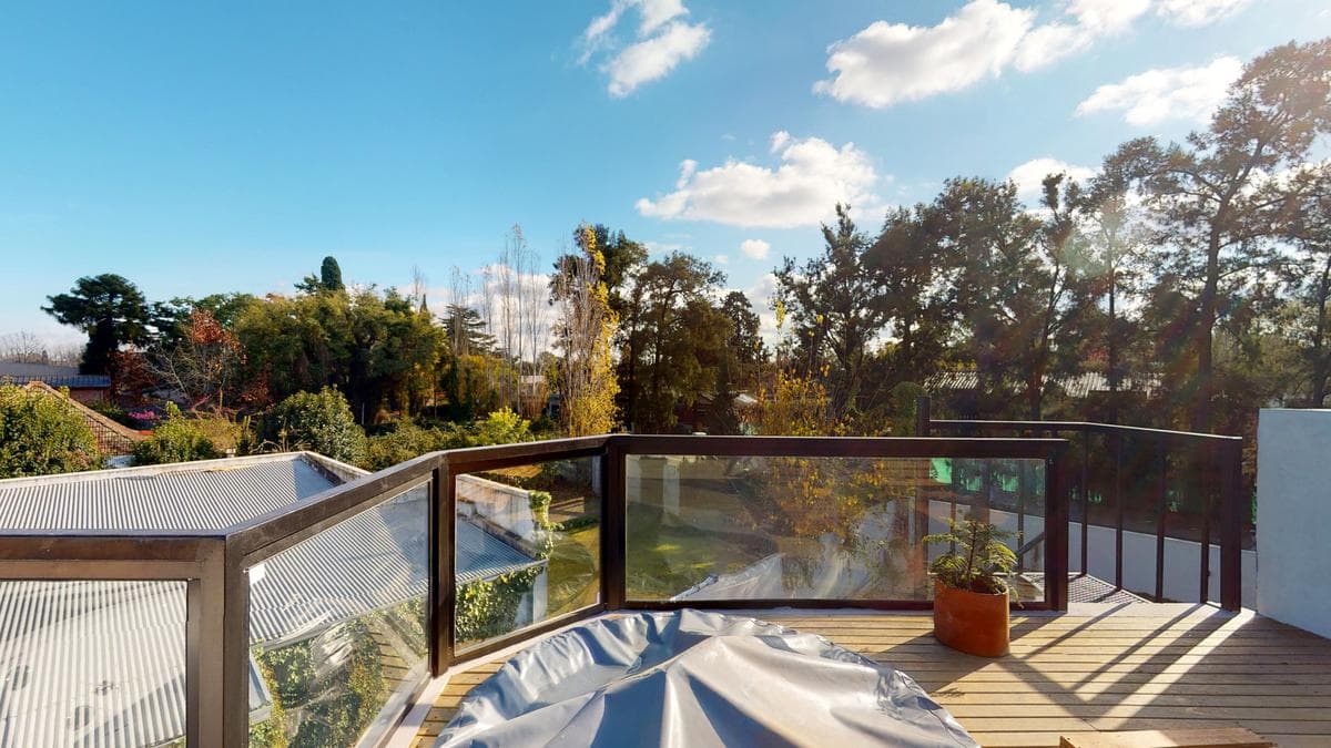 Apartment for SALE / RENT in City Bell, at the corner of Cno. Gral. Belgrano and 460