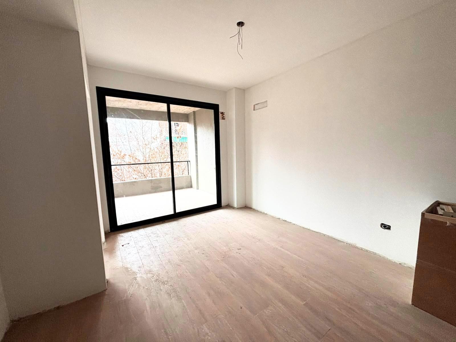 Two-room apartment in Villa Crespo with a balcony terrace and a half-bath