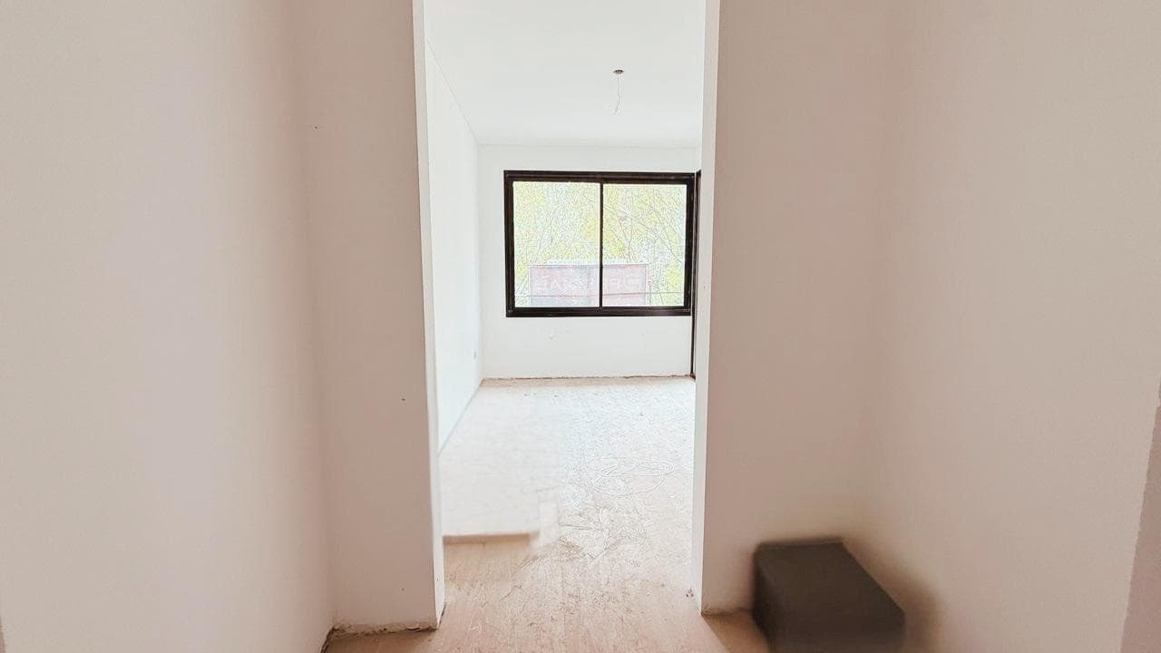 Two-room apartment in Villa Crespo with a balcony terrace and a half-bath