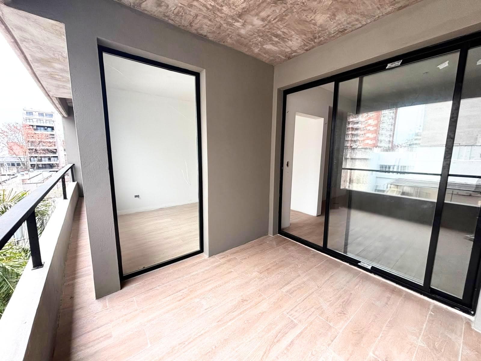 Two-room apartment with a balcony/terrace and a half-bath