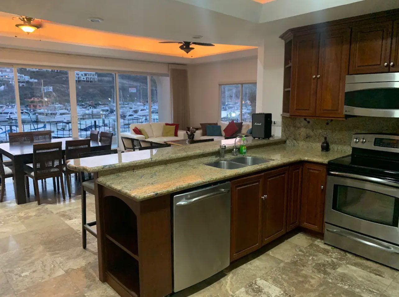 Penthouse for rent in Marina San Carlos.