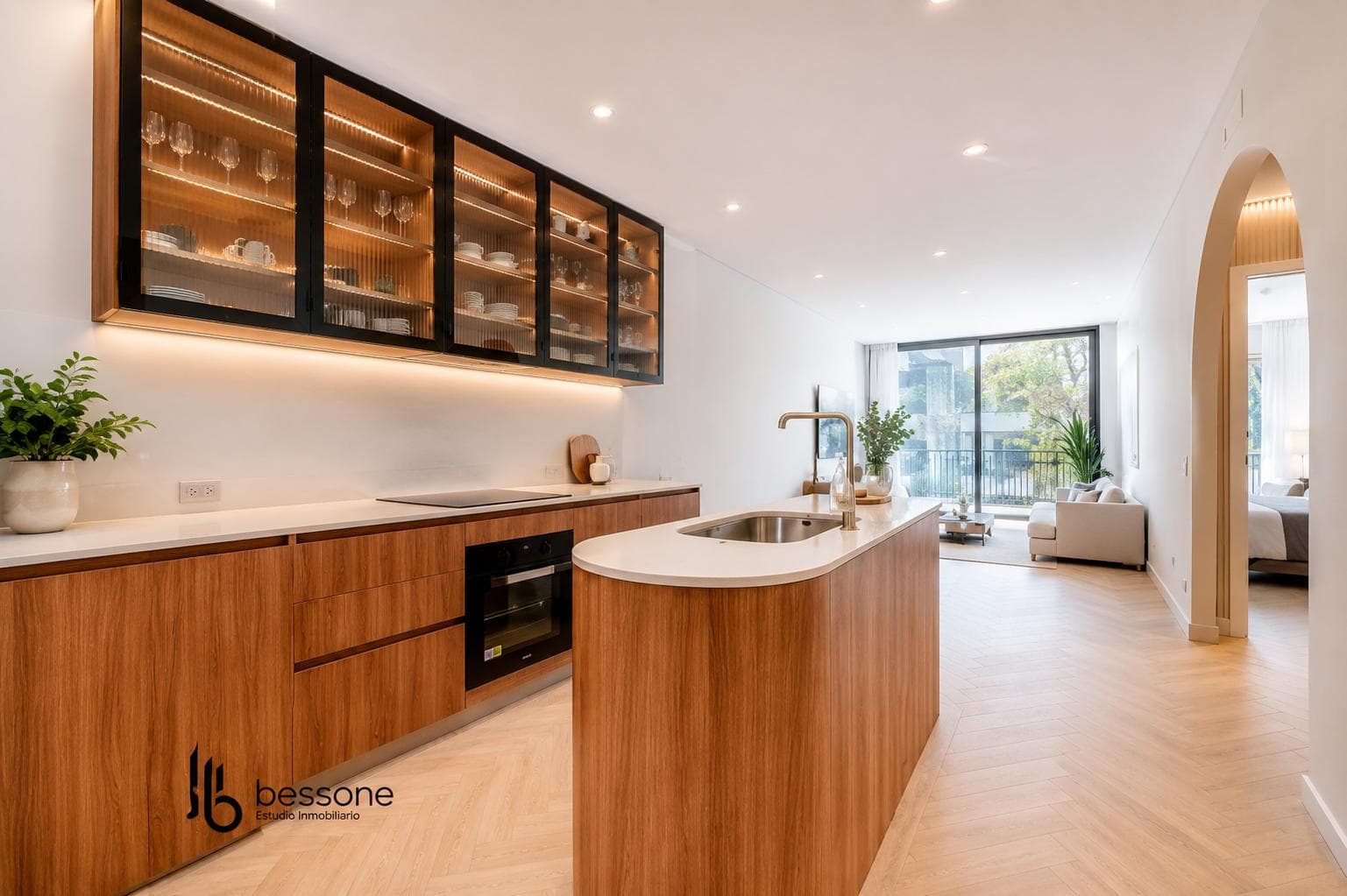 4-Room Apartment at Guemes Residencial