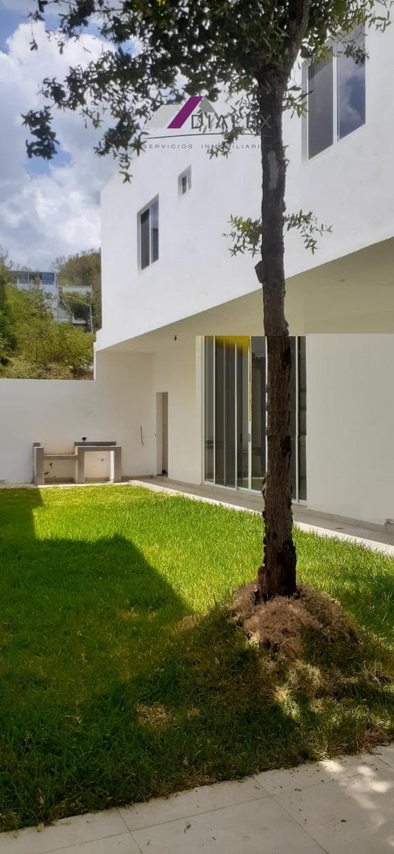 Cumbres de Santiago Subdivision - NATIONAL HIGHWAY - House for Sale in Santiago, N.L.