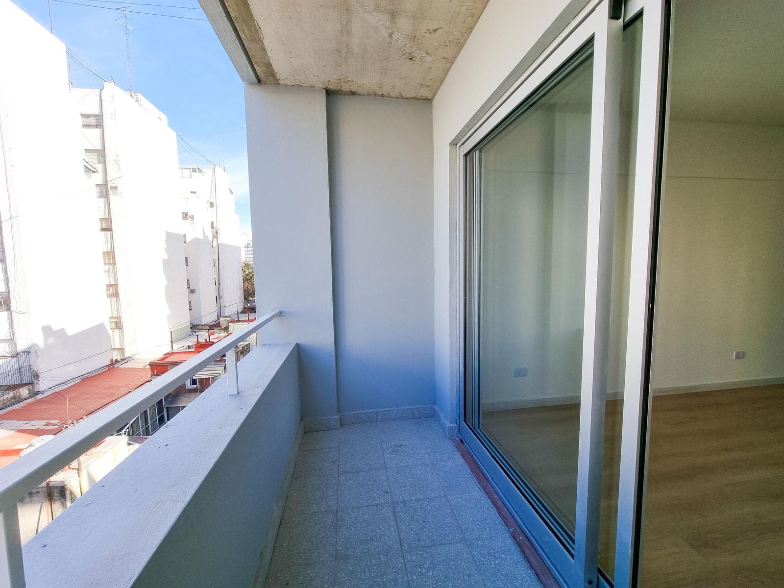 Studio Apartment for Sale in Almagro