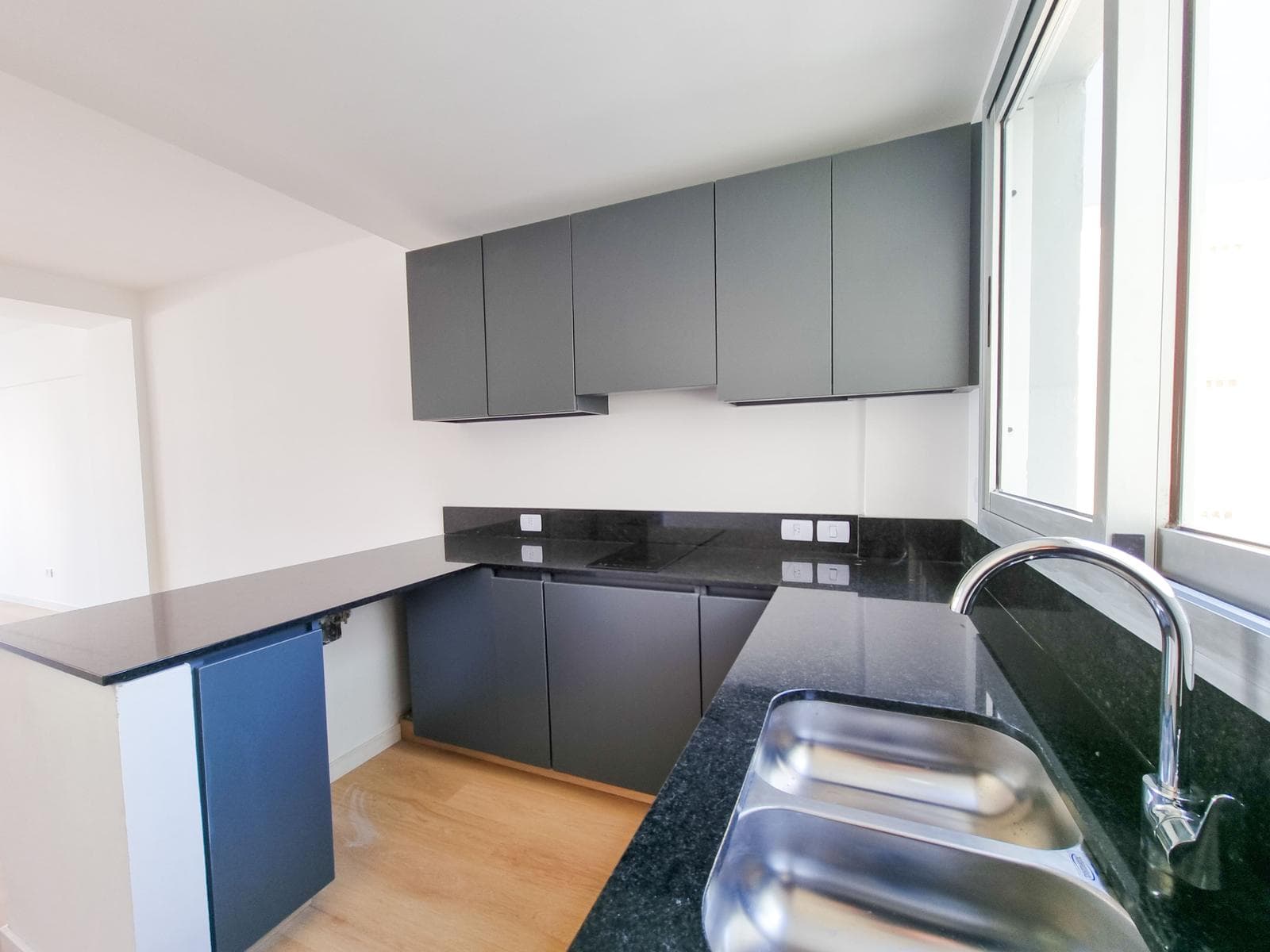 Studio Apartment for Sale in Almagro