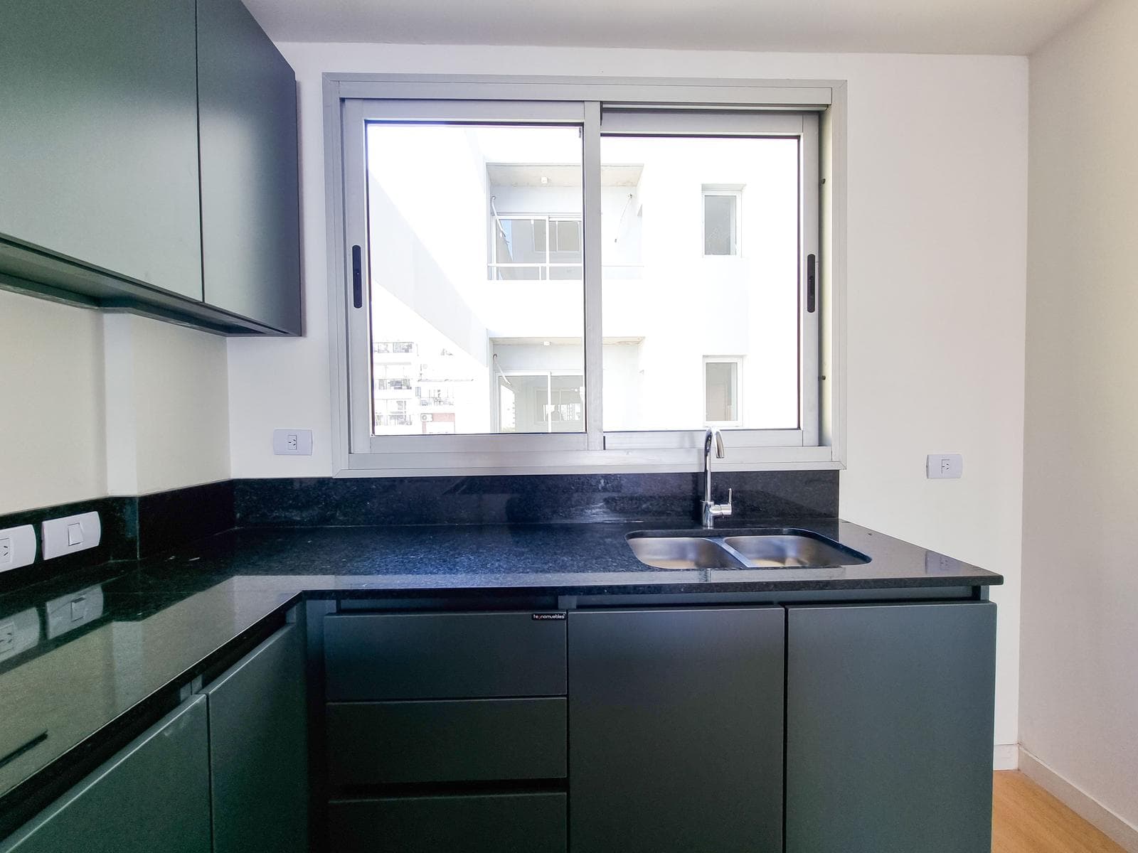 Studio Apartment for Sale in Almagro